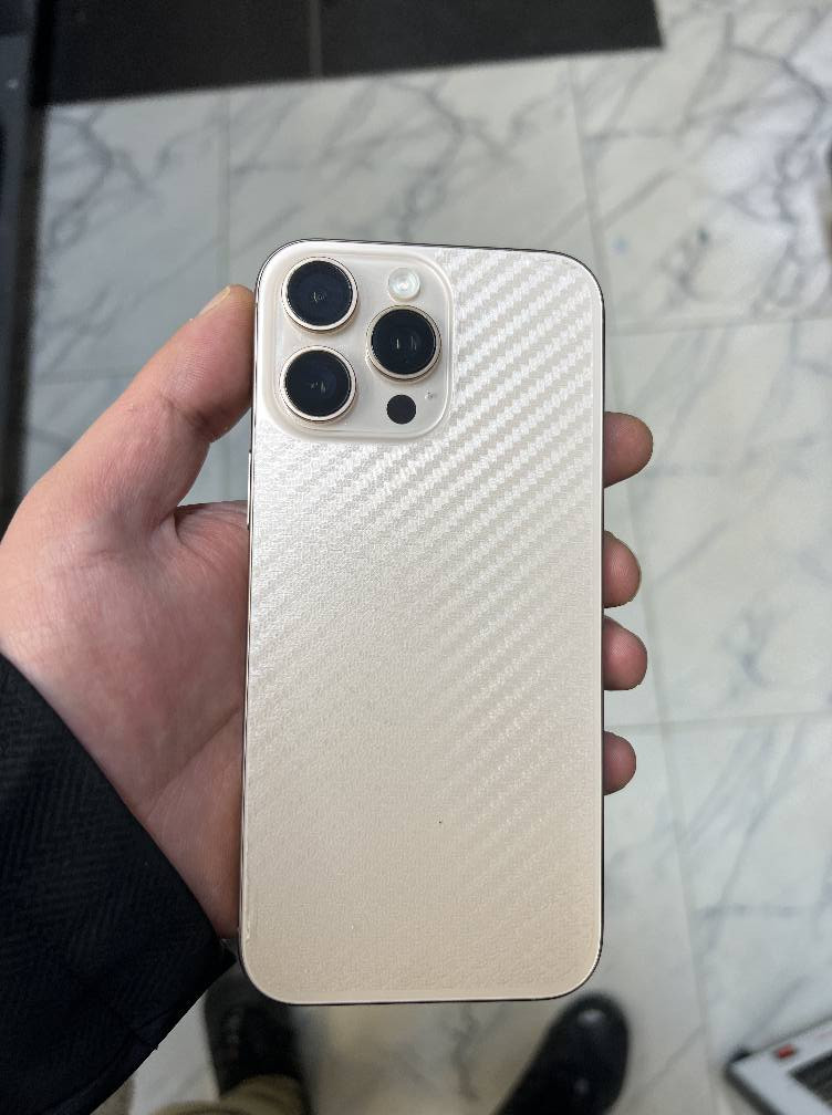 16 برو ماكس 
مكاني: موصل 
ذاكره 256 
دبل سيم كارت 
بطاريه 100
مشحون 89 مره
معاه كامل الملحقات
الجهاز داخل الضمان باقي 6 أشهر منه
السعر 1.450.000

واتساب ***********
