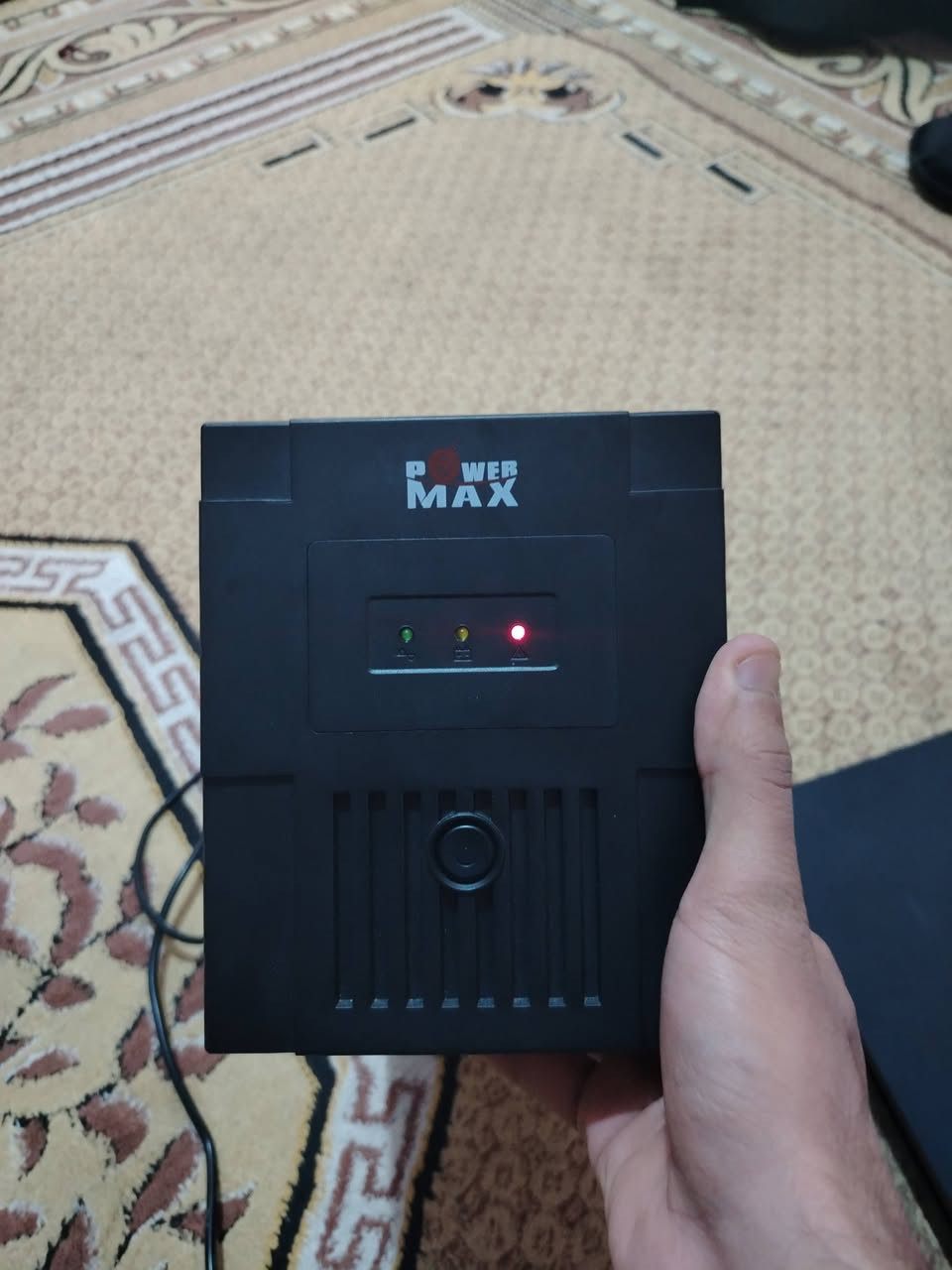 سلام عليكم
بلي ٤ سلم مهكر ذاكره ٥١٢  مع UPS حجم ١٥٠٠ امانه الله جديد مستخدم بس ٤ اشهر  سعر ٣٢٥ و بيه مجال
مكاني ديالئ بعقوبه رقم الجوال ***********
