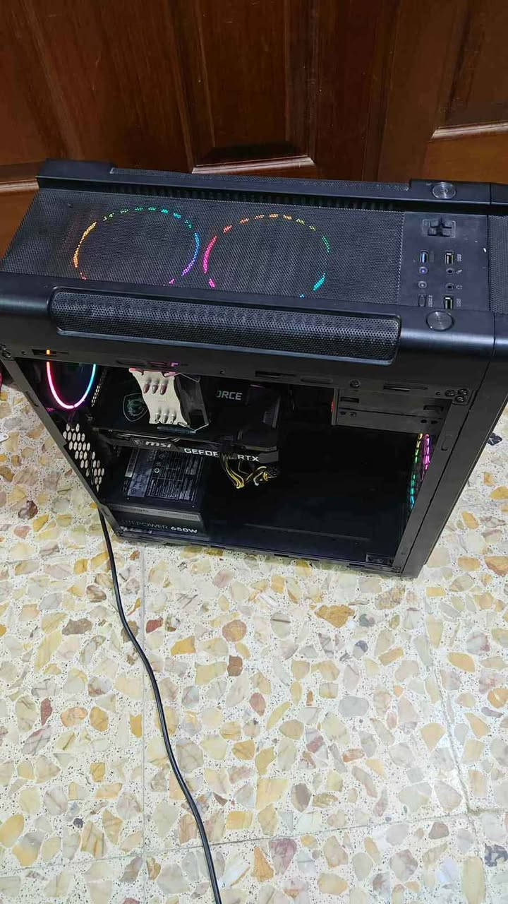 تجميعه فقط كيس للبيع
او مراوس ل ايفون
3060ti

Ram 16

15 9600k

M.b B365hd3

M.2 256

1T hdd

650 power
شاشة على دقه 2K
تواصل *********** موصل, نينوى
