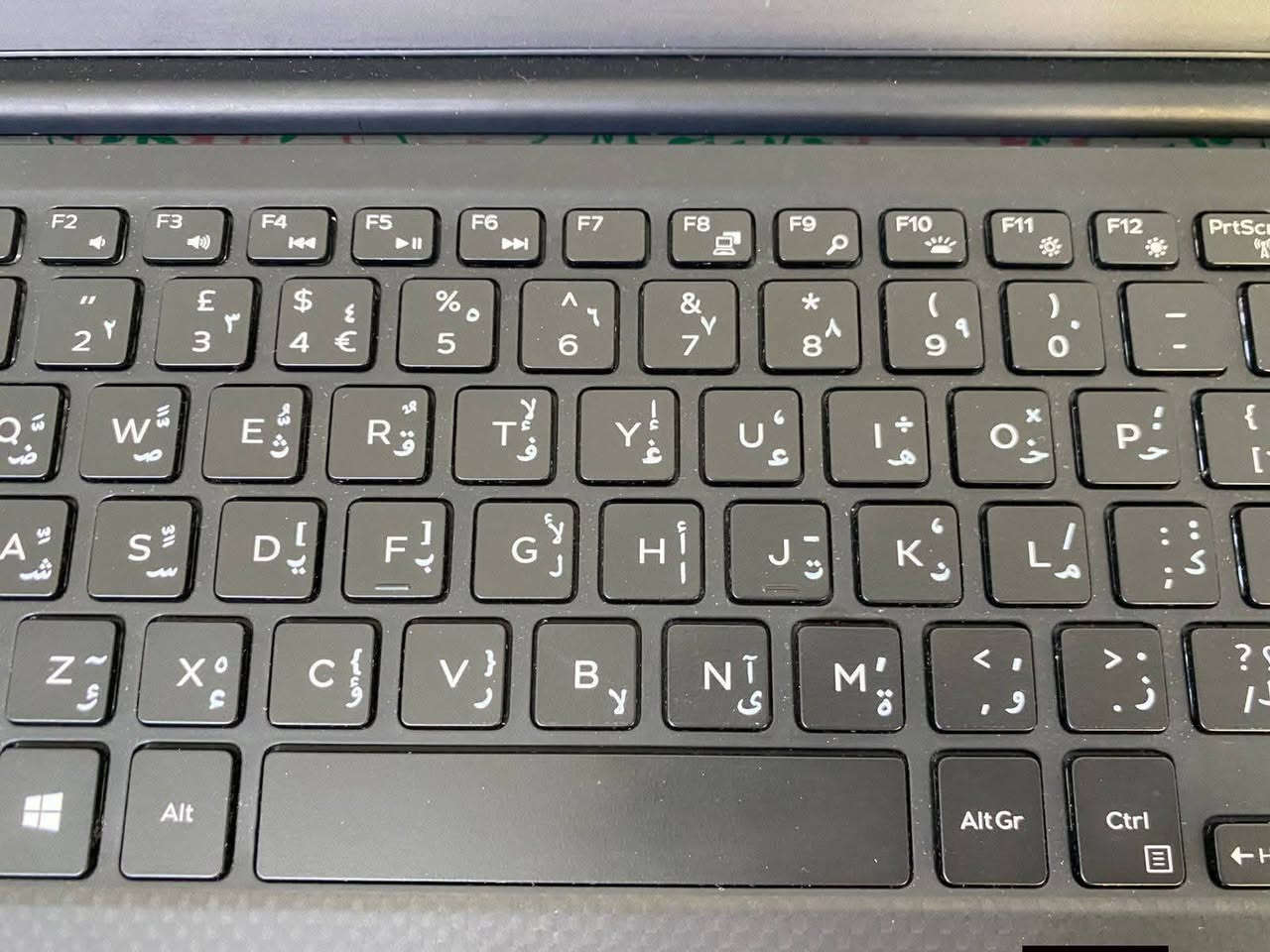 بمعالج i7 فئه H وكرت شاشة من انفيديا 4 كيكا وبسعر 595 الف بس 
لابتوب Dell Precision 5540
⚜️ المواصفات:
⚜️ المعالج: Core i7 — الجيل التاسع — فئة H
⚜️ عدد الأنوية والمعالجات: 6 Cores — 12 CPUs
⚜️ الرام: 16 كيكا DDR4
⚜️ الهارد: 512 كيكا SSD M.2
⚜️ كرت شاشة خارجي: Nvidia Quadro T2000 — 4 كيكا
⚜️ كرت الشاشة الداخلي: Intel UHD Graphics 630 — 8 كيكا
⚜️ حجم الشاشة: 15.6″ — دقّة FHD (1920×1080)
⚜️ الكيبورد: ضوئي ليزري (عربي / إنكليزي)
⚜️ الكمية: متبقية 6 قطع
🎁 الهدايا والملحقات:
• حقيبة لابتوب
• شاحن لابتوب
• ماوس
• ماوس باد
• تغليف احترافي (داخل كرتونة)
🛡️ الضمان والخدمات:
• فحص اللابتوب و مقارنة المواصفات و النضافة قبل الاستلام عند المندوب.
• ضمان أسبوع كامل بعد الاستلام.
• تنصيب ويندوز حسب الطلب مع جميع البرامج الأساسية و Office مثبتة.
🚚 التوصيل: التوصيل متوفر إلى جميع محافظات العراق
📞 للحجز أو الاستفسار (متوفر واتساب): ***********
📌 موقّعنا : بغداد الامين الثانية

