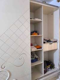 غرفة نوم 8 قطع مستعمله فتح الكنتور والنقل عليكم .  . بغداد الدوره طعمه...