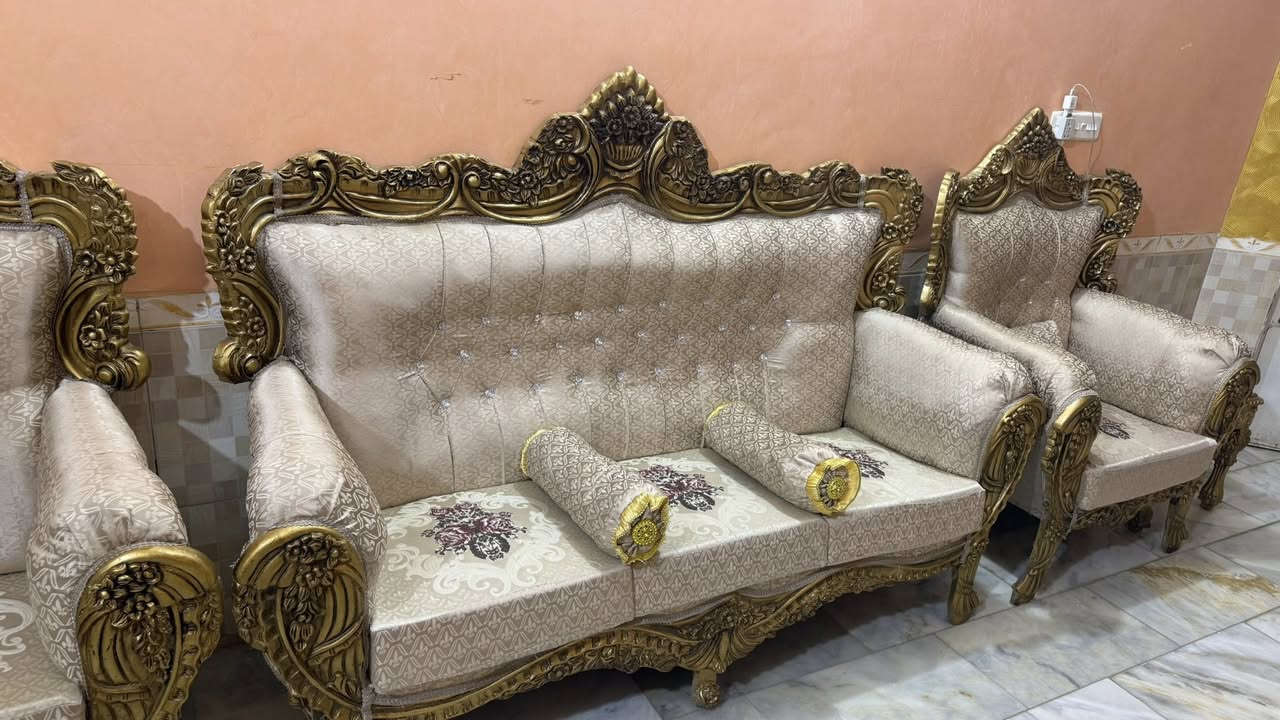 تخم عدد ثنين ملكي صاج حفر درجة اولى مع طبلات عدد 6 السعر مليون ونص وبي مجال نضافة 100‎%‎
المكان شطرة 
رقم:***********
