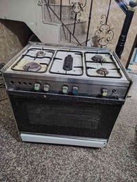 طباخ • عشتار