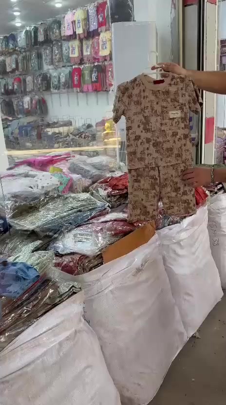 تراك ولادي 
قياسات 1.6 
سعر درزن 36 فقط


**إذا كنت صاحب هذا الإعلان وتريد حذفه لأي سبب، رجاءا أرسل رسالة إلى الدعم الفني**