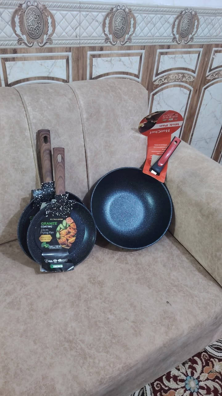 زيت جوز الهند العضوي من شركة دي إكس أن الماليزيه
يحتوي على فيتامين E مما يجعله يرطب الشعر ويلمعه ويرطب الجلد وبخلصه من الخلايه الميته ويقلل التجاعيد وعلامات التقدم بلسن  ويزيد عملية التمثيل الغذائي وبالتالي يزيد بعمليه نزول الوزن (. للتجربه) سوينالكم علب صغيره


**إذا كنت صاحب هذا الإعلان وتريد حذفه لأي سبب، رجاءا أرسل رسالة إلى الدعم الفني**