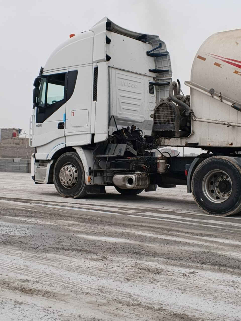 افيكو البيع بس رأس موديل 2008 سياره جاهزه للعمل حلو تخم تاير سعر 75 العنوان البصره  قضاء الدير الاستفسار *********** / ***********
