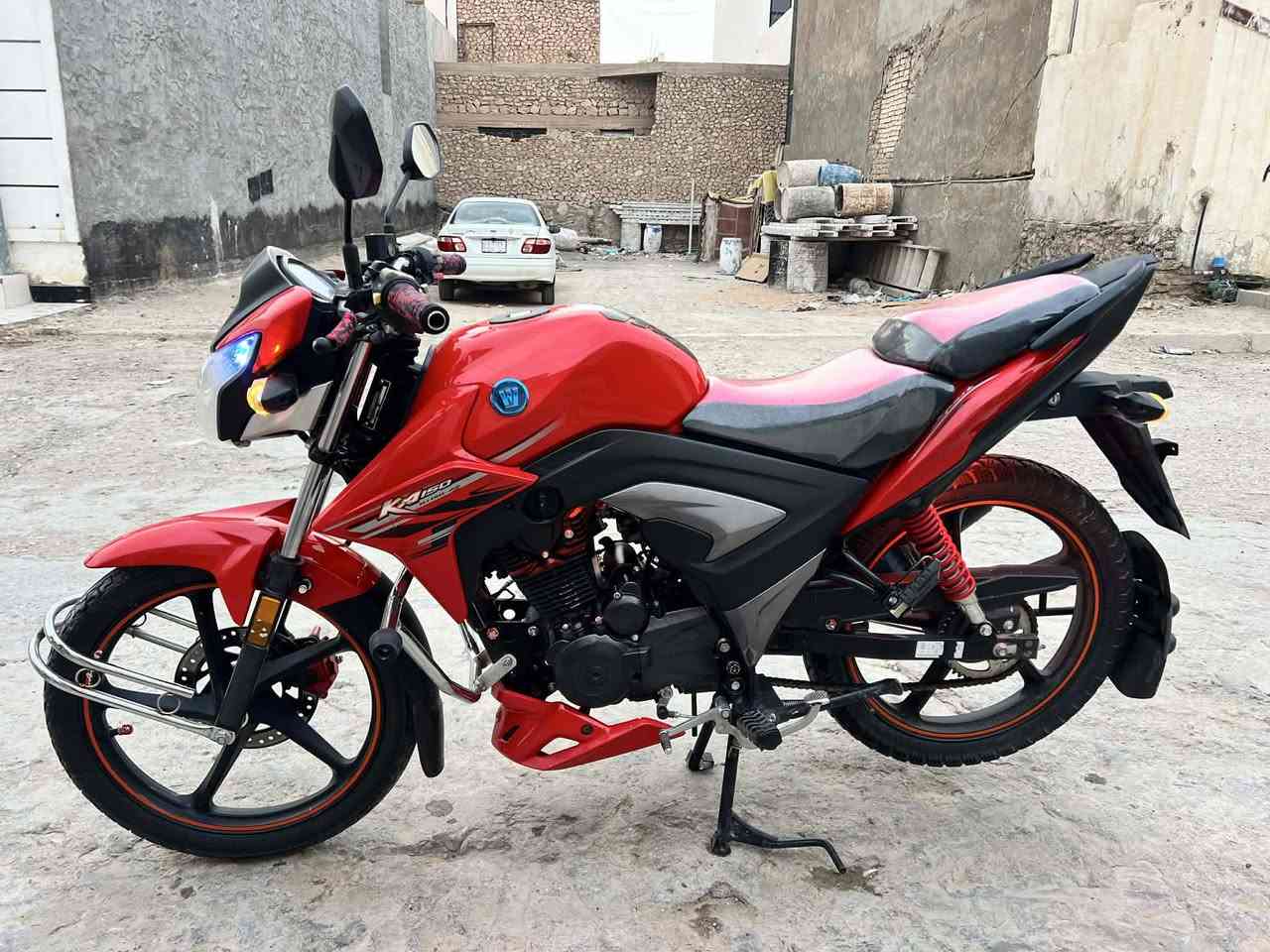 يالله السلام عليكم دراجه هاوجي KA
موديل 23 الدراجه نضيفه وحلوه ومحرك مامفتوح وكهربائيات كله شغاله مابيه اي نقص معدله حلو ✈️
مسجل وكامل بس سنويه بدون لوحات 
السعر 17 ونص وبيه مجال للشراي ورجاءٱ الموشراي لايتعبني 
مكاني رمادي 
رقم الهاتف ***********
