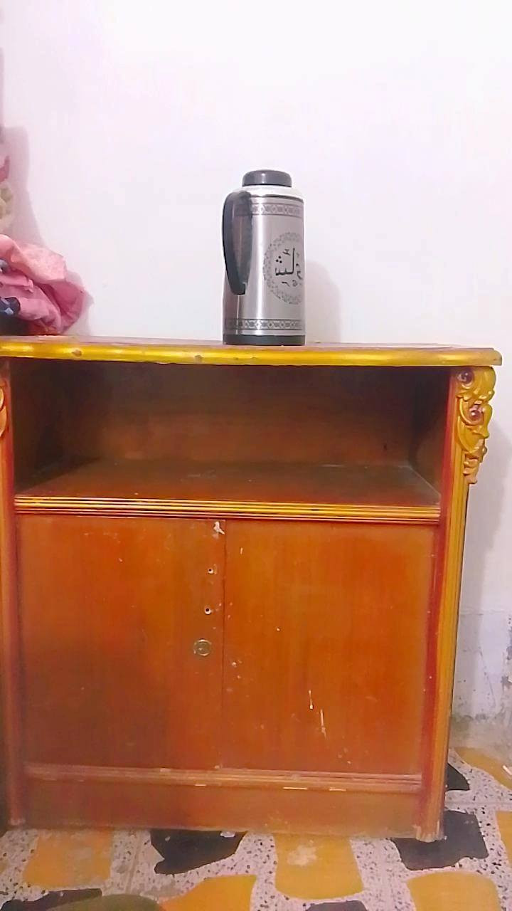 السلام عليكم غرفه البيع 
السعر 300
***********
الحسينيه
