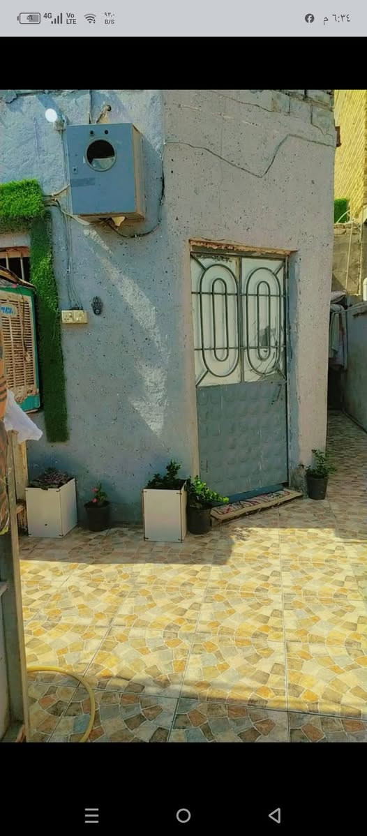 سلام عليكم الدار اللبيع  طابو زراعي سند 25 نادر مقابل تاجيه حي سجاد يتكون غرفه جوه غرفه فوك صاله كليدور  صحيات خارجيه مطبخ زغير سعر 55 استفسار  ***********
