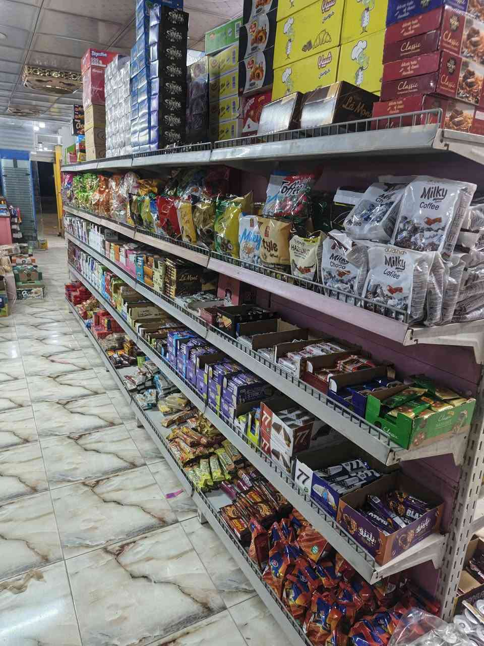 السلام عليكم رفوف تركيه الأصلي الثقيل للبيع 24 متر سعر المتر 155 وبي مجال عنوان بغداد الرقم *********** .
