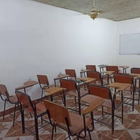 بسم الله الرحمن الرحيم  نعلن إليكم بشرى سارة افتتاح دورة تدريسية للموس...