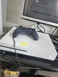 إكس بوكس ون إس • 1تيرا • ما مفتوح