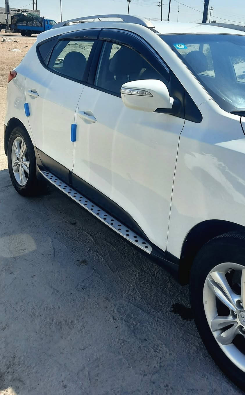 للبيع توسان ٢٠١١ رقم بغداد دولي بسمي خليجي محرك ٢٠٠٠ مكفوله من الصبغ سعر ١٣٦ للاستفسار ***********
