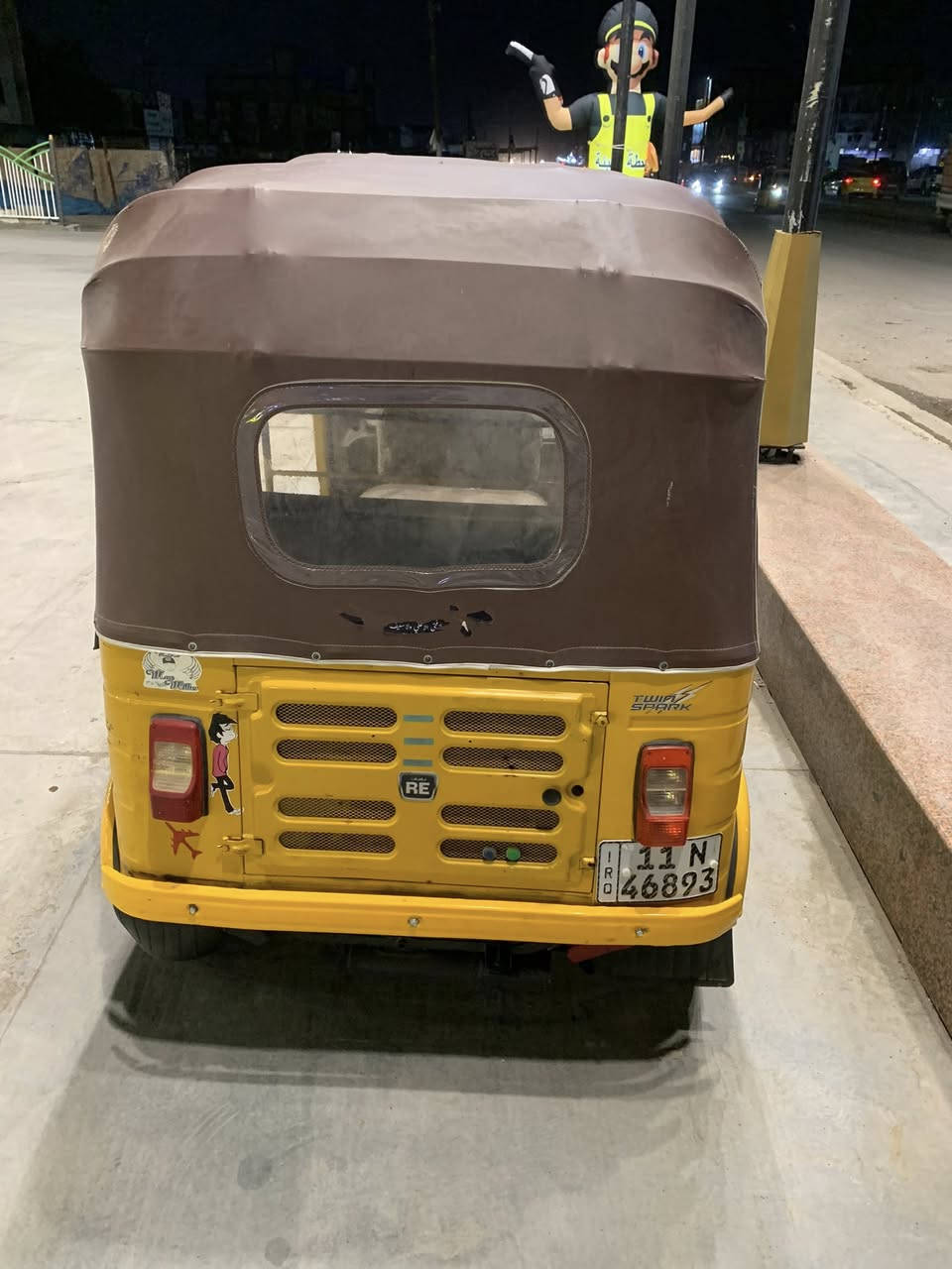 سلام عليكم 2019/ 10مكينه برغي ما مفتوح كشره بي شويه بلصفحه وشويه بلغد التكتك خير من الله كهربائيات كله شغاله مسجل دوشمه جديد  كير وأكسل كفاله تراي زيرو مكاني بغداد الامين  نتصال او وتساب ***********
