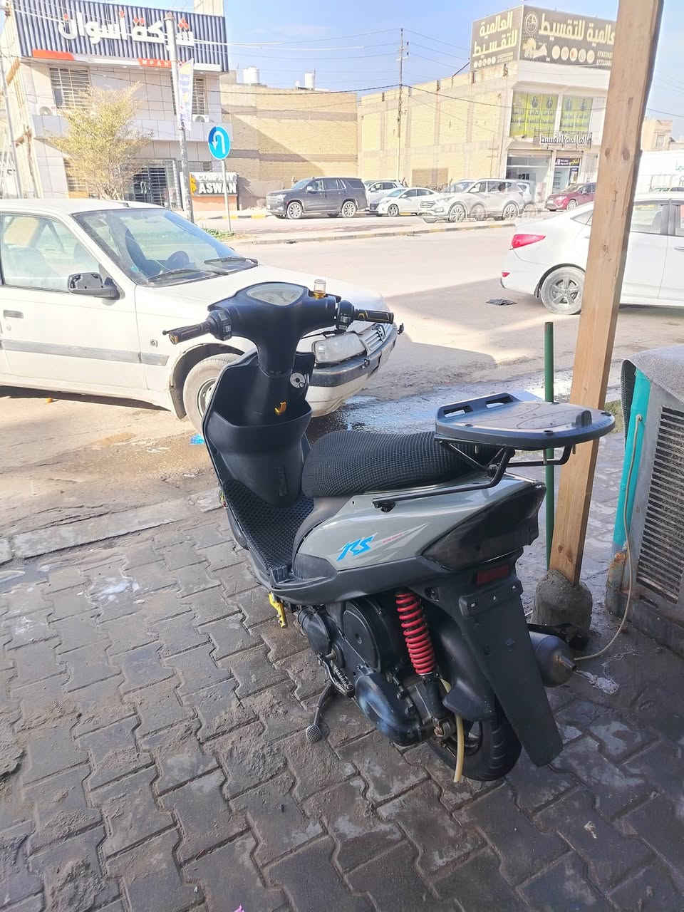 سلام عليكم للبيع ماكس عدله مكينه ما مفتوح دراجه نكره سعر ٥٠٠او مراوس اب فراشه نضيفه مكان نجف رقم ***********
