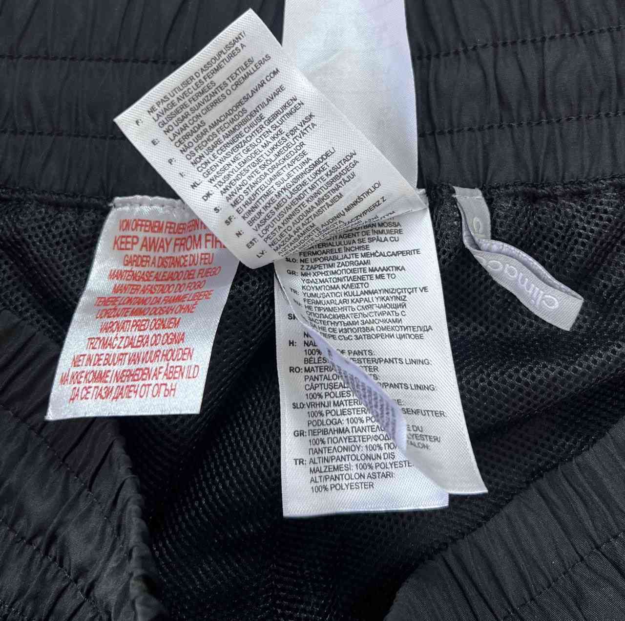 أديداس (adidas). باله اصلب غَير مُستخدم رياضي من فئة Climacool الّتي تتميّز بتهويه عاليه وخُفّه في الوزن.

اسود طافي فاحم جدًّا جدًّا جدًّا

القياس سمول/ كمر 28/29 
الطول 105 _ الحجل 23 (هاڤ گصّة الـ 110)


**إذا كنت صاحب هذا الإعلان وتريد حذفه لأي سبب، رجاءا أرسل رسالة إلى الدعم الفني**