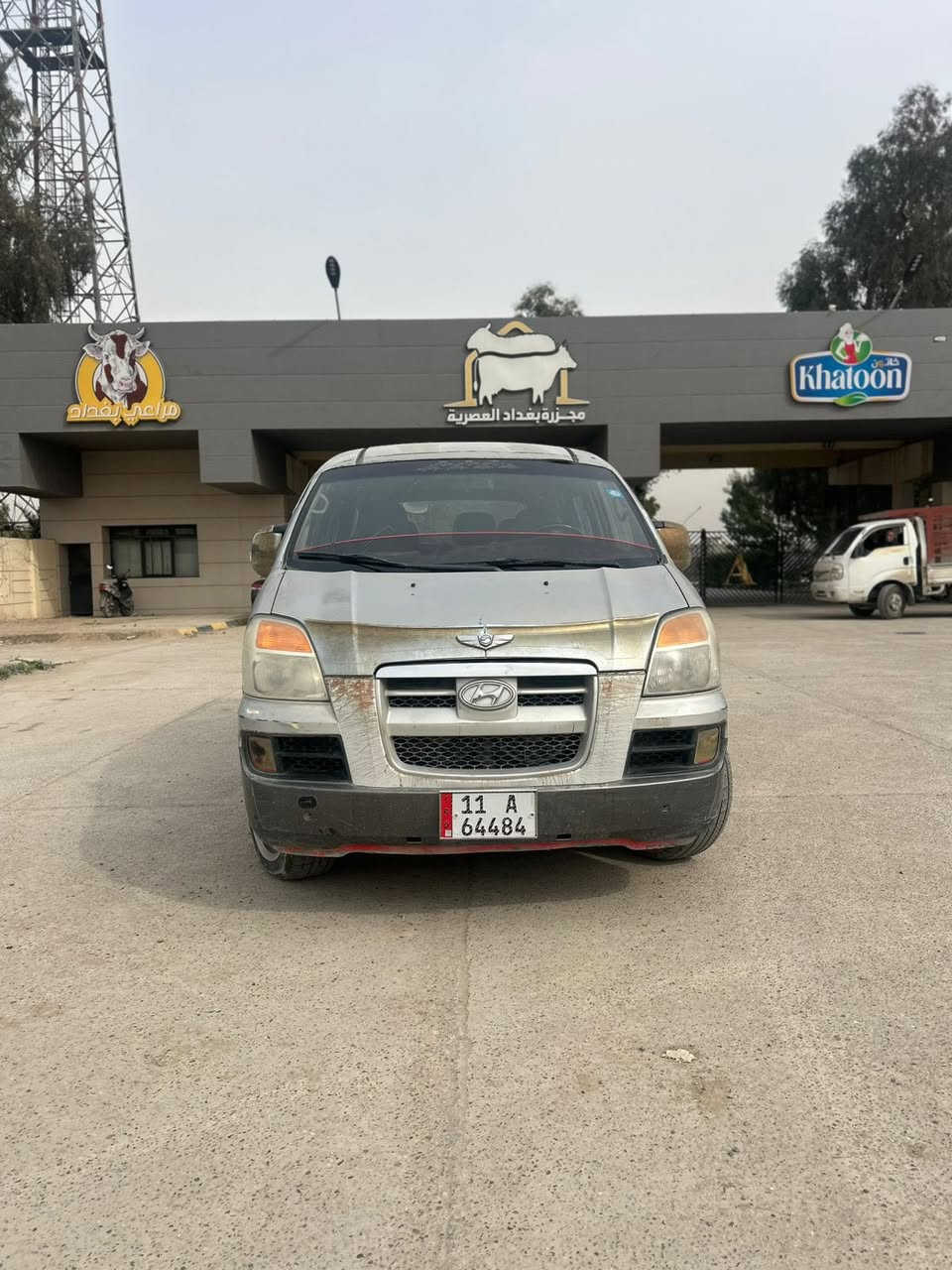 السلام عليكم استاركس 2007 اصل  11راكب  بغداد باسمي تحويل ثاني يوم  امصفرة هايئة ومرور !  مكينة تجفيت جديد    كلة نفض صار شهرين من جفتتهة السيارة سياحي أربعة دسك  الشاصي من جهة السايق امعمر درجة اولاً مير وأكسل جدد  والكشر شوف العين  السعر 65 بيهة مجال بسيط أي استفسار اتصل ع الرقم ***********.
