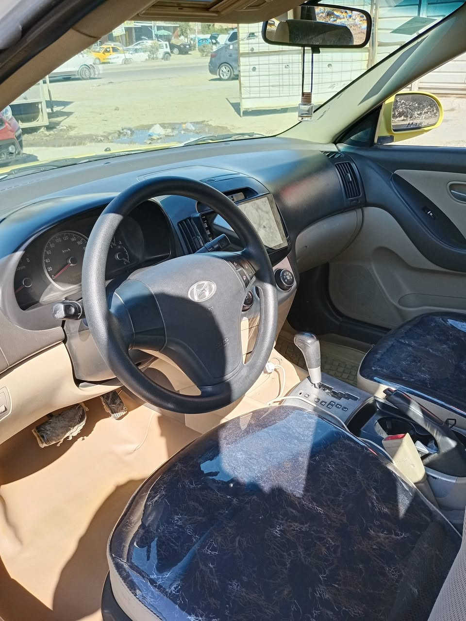 النترا موديل 2008خليجية فتحه سيارة مكينه ٢٠٠٠ كير تبريد صدر كله مكفول هيئة مصفرة وسنوية جديدة لل٢٠٢٧ عنوان بغداد دورة سعر ٩٢ رقم الهاتف *********** غير متواجد على الفيس بيع فقط
