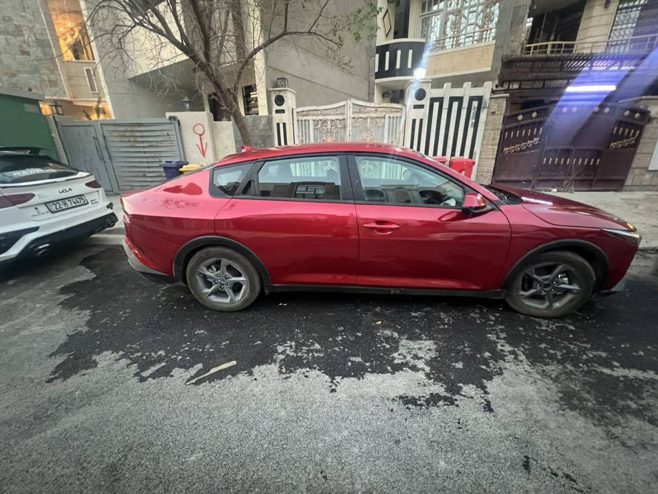 KIA K4 LXS 2025
السعر ( 128 ورقة قفل )
سيارة ماشية 1300 ميل فقط دهن الشركة ما مبدل
السيارة داخله باسمي بدون رقم و تحويل بنفس اليوم
المواصفات:
تشغيل عن بعد
تحكمات ستيرن
تحديد مسار
كروز سرعة
مانع انزلاق
انظمة قيادة 2
رادار امامي
شاشة كبيرة متصلة
ابل كار بلي
كامرة خلفية دوارة 
بصمة باب امامي 2
اضوية ترحيب يدة الابواب الامامية
محرك 2000
بصمة عدد 2
الحادث:
(صبغ  خمس قطع صفحة  4 قطع وبونيد)
 النواقص// (بك لايت ايمن )
صور الحادث ورقم الشاصي بالصور
للتواصل على الرقم فقط ***********
