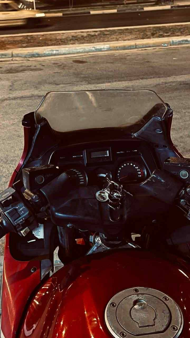 سلام عليكم حبايب زاسوكي مكفول كمرك كامل باسمي محرك الف ٢٠للمراوس ابسياره فقط وعلي صارت علي ٢٤ ورقه كربلا المقدسه ***********
