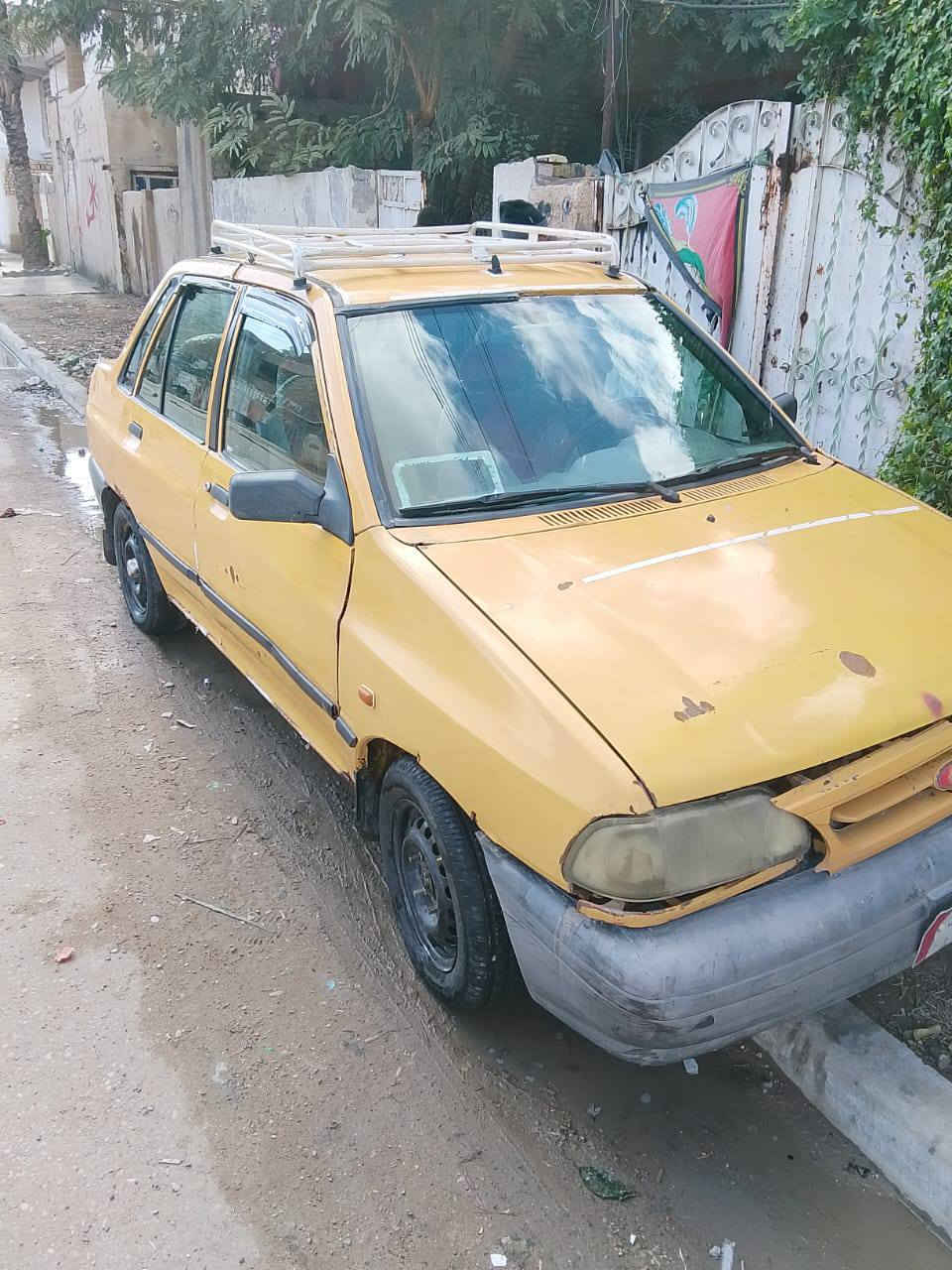 سلام عليكم سايبا موديل 2014 
عليها غرامات 600 
اخوان ابيع كوم حديد 
السعر 14 ورقة 
عنوان بغداد الحسينية 
رقم الهاتف ***********
