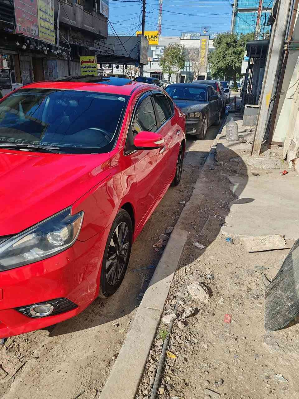 للبيع موديل ١٧ فول مواصفات بسمي السياره نظيف وحلوه كير محرك مكفولات من الفتح حادثها جاملغ الخلفي والباب الخلفي فقط تحكم استيرن كشنات تدفئه داخلها جديد سلايت لايت زنون بلادي السعر ١١٠ وبيها مجال قليل مكاني بغداد المنصور ***********
*********** واتساب
