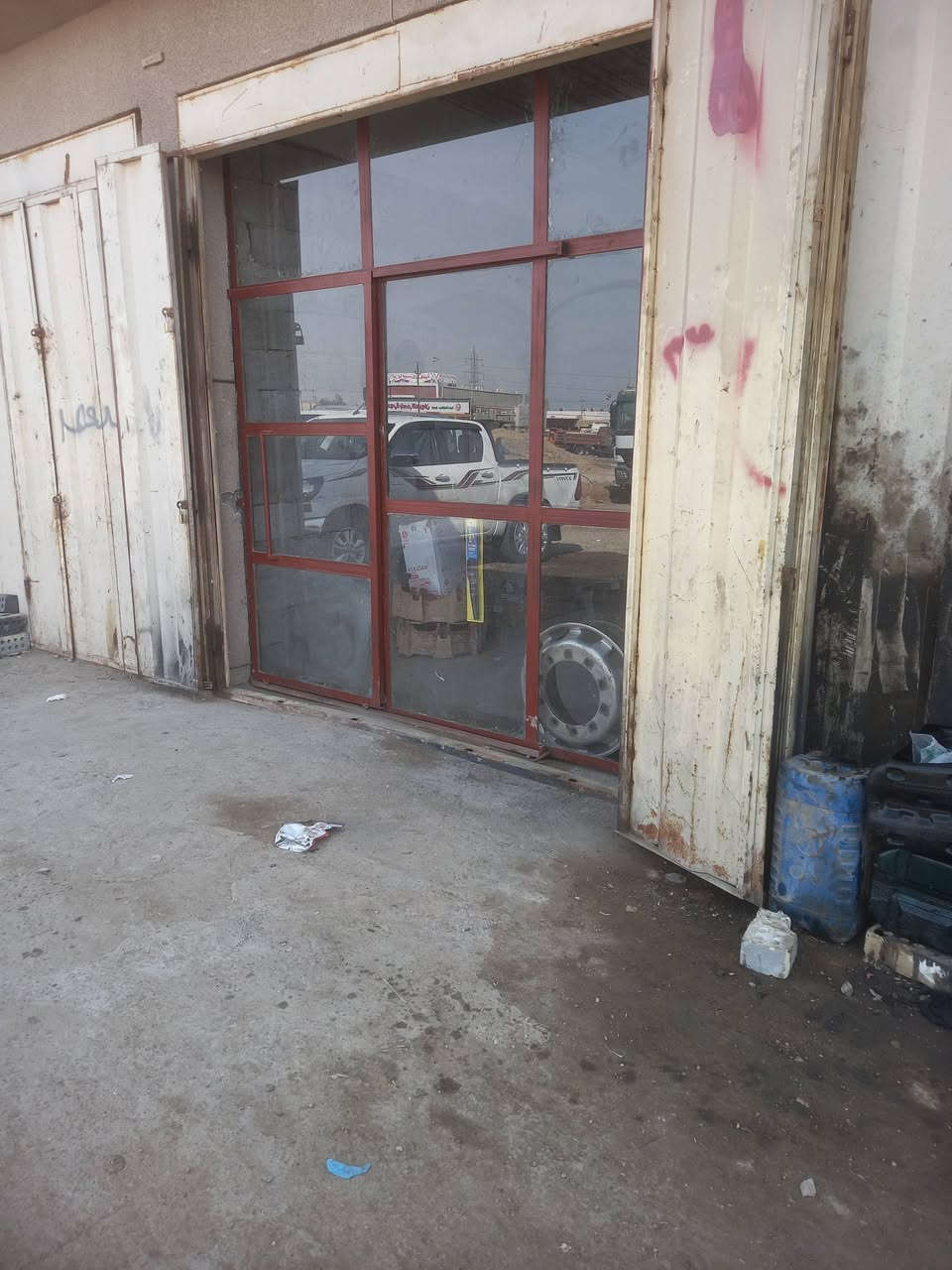 جام خانه للبيع مكان نهروان ***********
