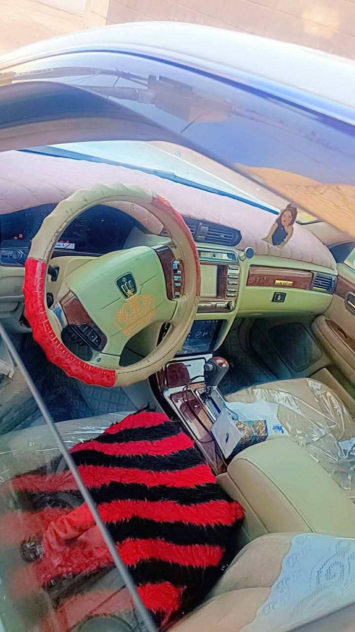 سلام عليكم ملكه لل بيع كفاله بيه فقط طخه بسيطه بلجنطه عل بارد لا معجون ولا صبغ جاهزه من كلشي السعر 95وبيه مجال ما متواجد عل فيس الرقم ***********
