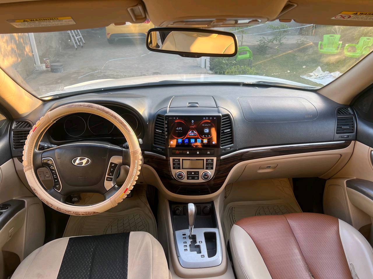 السلام عليكم عندي سنتافي للبيع موديل ٢٠١٢خليجي فول ١/١
مكفولة عدا الباب الايمن مقدار شبر صبغ  كير مكينة خير من الله صدر امامي خلفي كله جديد كهربائيات كله جاهزه بشرط مكينه وكير خير من الله  تخم تاير جديد قبل سبوع مشدود  تبريد شغال ثلج سياره جاهزه من كلشي بدون اي نقص سياره جديده بمعنه لكلمه كلش جديده جداً جداً مال جناي وعلى يدي واستخدام شخصي)))   
مواصفات سياره فتحه سقف ماري شفط كشنات جلد كشن كهرباء ثلاث قطع تبريد سبعه راكب ٦ سلندر فول تحكم ستيرن داخل صاج داخل بيجي  وسود تبريد بيانو بصمه شاره ترحيب بكلايلت 
فووووووووول١/١
رقم بغداد   
سياره بسمي تحويل مباشر وين ما يعجبك 
سياره جديده وجاهزه 
وبدون اي نقص اقره التفاصيل قبل لا تتصل 
مكاني الحله
السعر 158 
شراي يتصل ويدلل 
رقم الهاتف
***********