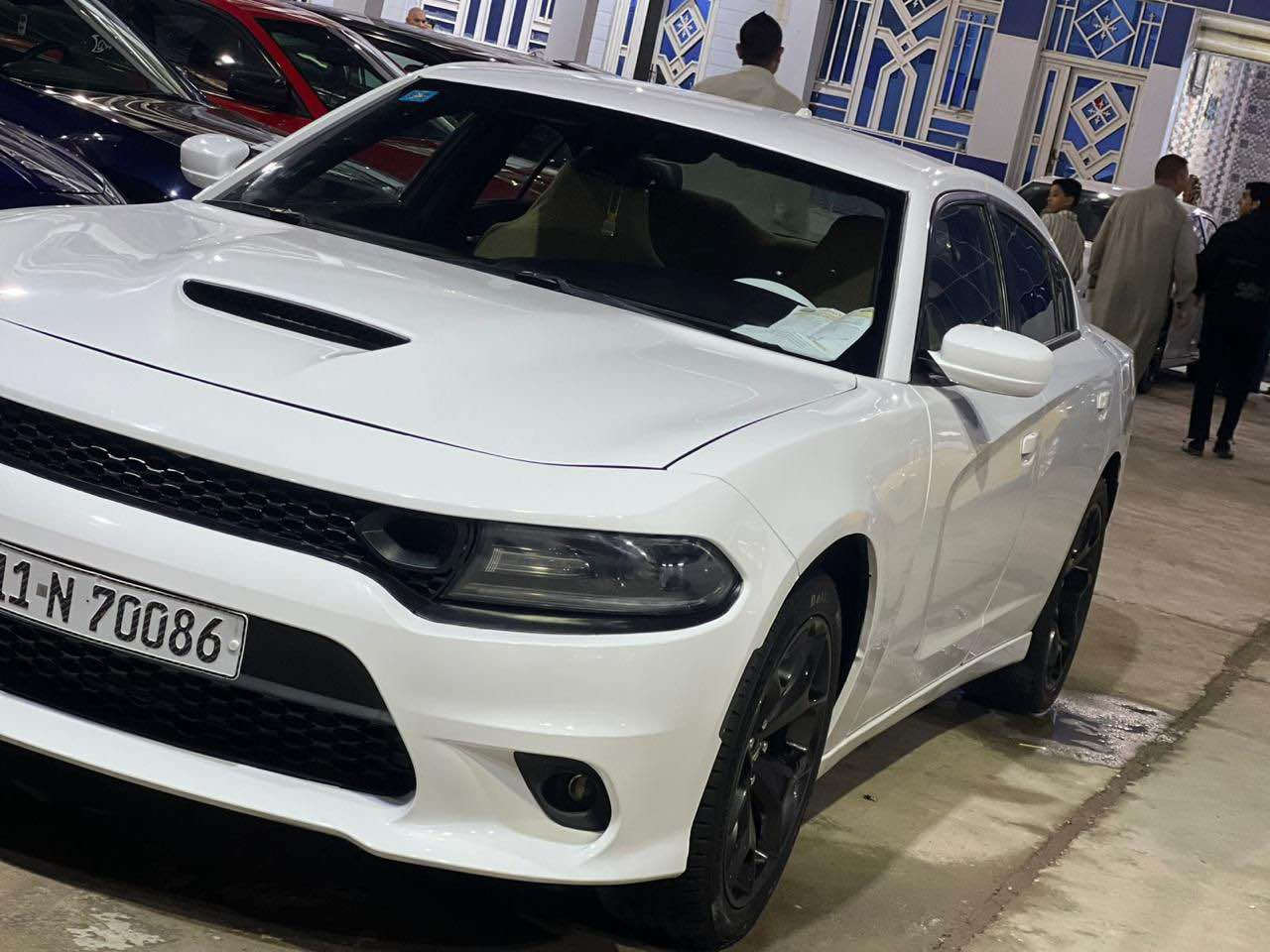 جارجر ١٥ معلاية ١٦ تحويل  شرط  ثاني  يوم او  وكالة  حدادة مكينة كير  مكفول  حادثها جاملغات ثنين وبنيد  بدون شواصي  وعرضانيات وبيها رشات صبغ رشات بسيطة السيارة نقص  برغي مابيها السعر ١٥٥ وبيها مجال  البصرة الزبير *********** الزبير, البصرة
