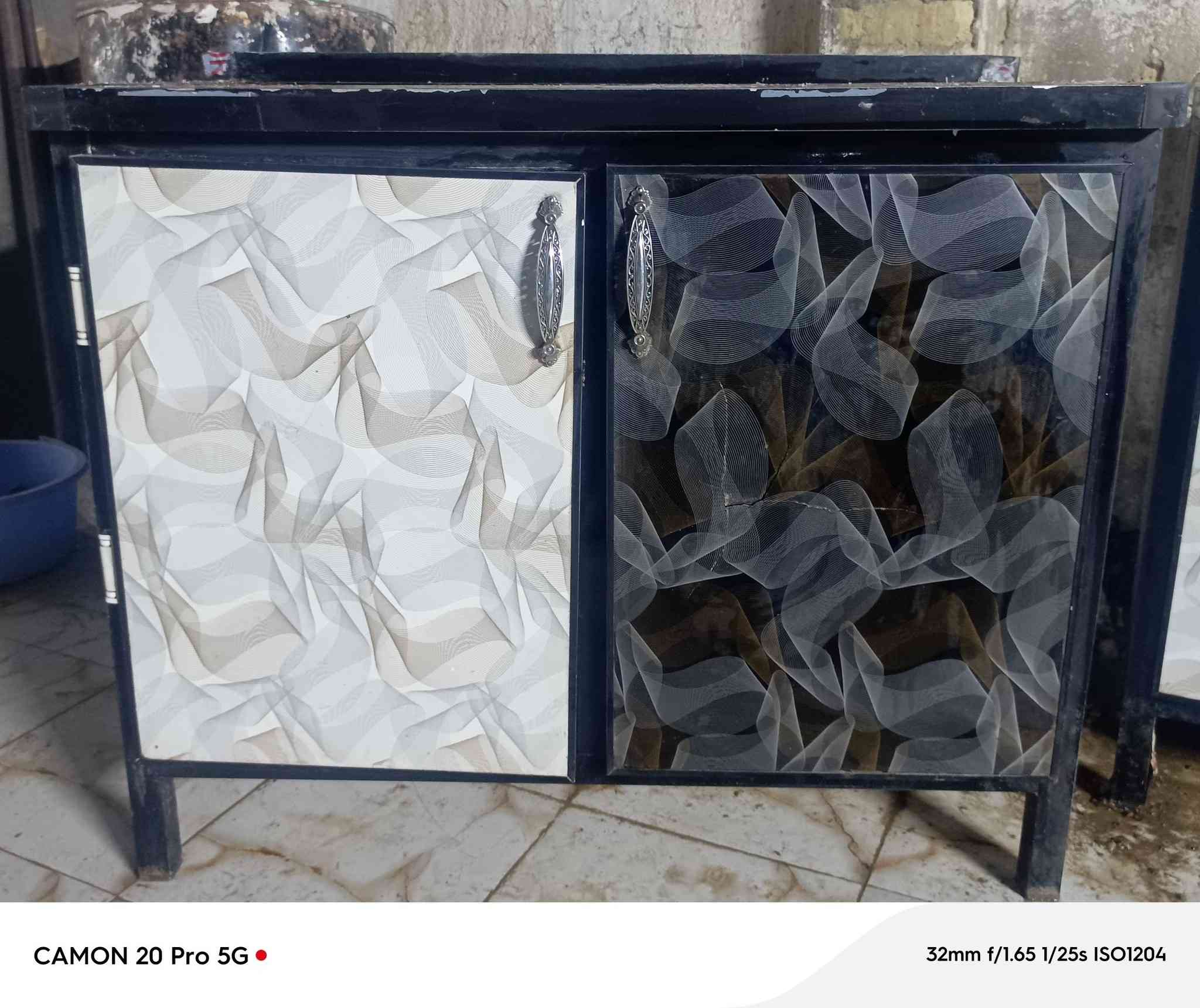 سلام عليكم كاوتنر يجي تركيب 3 قطع سنگي و الملحق يجي فوگ الفتحه  سنگي سل ستيل اصلي باب اول نضيف و يخبل مكانه بل عروبه الثالثه سعره 275 و بي مجال كاوتنر احله من الصور تجي و تشوفه و تقنع و تاخذه اذا مو جديد تعاتبني فقط بيه كسر خفيف مكاني العروبه الثالثه شارع الگوام رقمي *********** اذا خابرتني و ما حصلتني اني بل دوام
