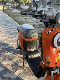 دراجه R9 لون مميز برتقالي   دراجه كلش نضيفه اي نقص مابيهه   3سرع  اشاي...