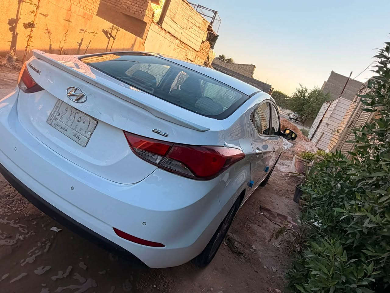 النترا خليجي 2015. GLS فول موصفات
بصمه فتحه جلد تبريد قطعتين شاشه كامره دواره اشاير مرئي
 محرك 1800 دوش كير كفاله تبريد منضومه جديده
بيه صبغ 4قطع بدون دواخل جاملغ وباب امامي الايمن. وجاملغ وباب خلفي ايسر صبغ بدون دواخل
 رقم بغداد تحويل مباشر 

 السعر 103 
*********** 
بغداد الدوره
