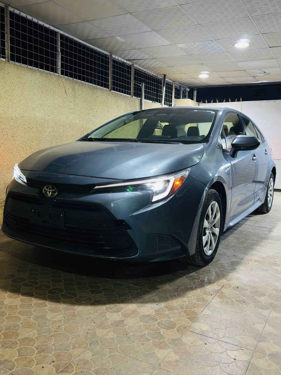 السلام عليكم للبيع كورلا 2024Le هايبرد وارد امريكي دخول جديد رقم فحص ايرباك دركة وبردة ماشية 26 الف صور الضرر موجودة بالمنشور بيها تبديل جاملغ امامي ايمن وبنيد اصلي نفس اللون السعر 157 وبيها مجال مكان السيارة بغداد ابو غريب ***********
