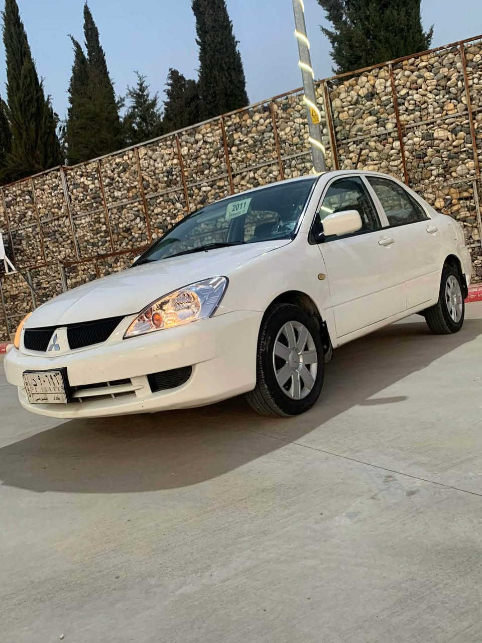 لانسةر موديل٢٠١١ سةنةوي بلاسيك مةكينةگةورة گير تؤماتيك ناوفؤرميكا دو بارجة بوياخي هةية بي ناوگرتن ماشه الله زور  زور باكة سةيارة گيرو مةكينةي بةشةرت سعري٥٥كلا  موشته ري تيل كة
***********
*********** شمشمل, السليمانية
