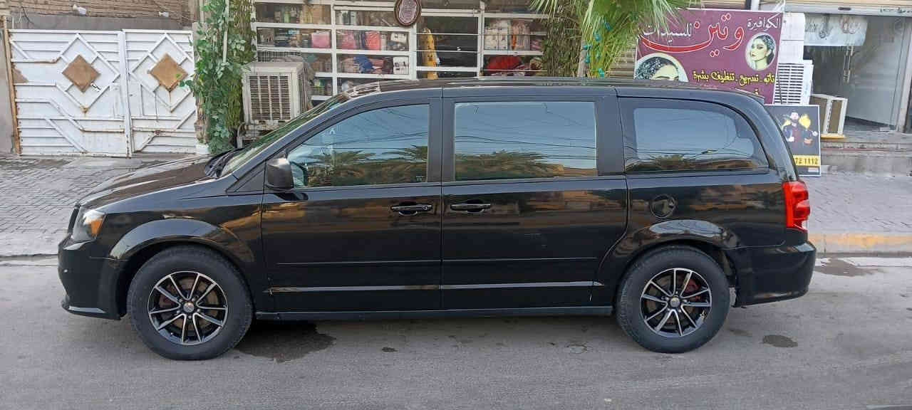 سلام عليكم 2013Doge Carnival
رقم بغداد نكليزي سياره حادث جاملغ وبنيد مصبوغه حزام جماليه سياره حلوه وجديده كما موضحه بالصور مكان سياره بغداد كير محرك تبريد كله شغال خير من الله ترايك للبصره تخم تاير ويل جديد صدر امامي خلفي جديد داخل VIP سعر 128وبيه مجال للتواصل ***********
