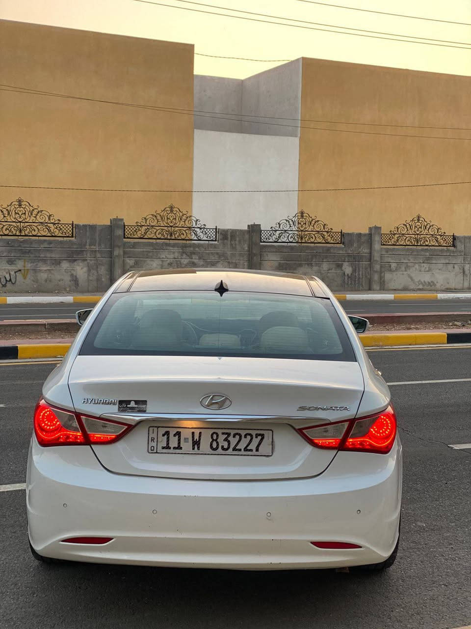 سلام عليكم للبيع هونداي سوناتا 

موديل 2011خليجي رقم بغداد دولي
سياره فول مواصفات خنك بنورام 

بصمه ابواب اشاير مري مري شفط 

تبريد قطعتين كشن كهربائي عدد2

كشنات جلد كشنات خزن ميموري

جام أوتو لد خلفي LD  مكينه 2400
تبريد بيانو ويل 18  

مكينه وكير مامفتوحات من شركه 

سياره جاهز من كير من مكينه من 

تخم تأير من تبريد من تدفئ من كهربائي كله شغاله 

سياره بيه صبغ قطعتين وهلال فقط ولباقي كفاله عام بدون ضربة

سعر 123وبيه مجال للشراي 

مكان السياره —كربلاء

للاستفسار الاتصال على الرقم على 
*********** كربلاء, العراق
