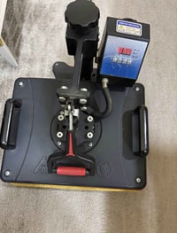 للبيع مكبس حراري 🔥 🔹 النوع: مكبس حراري 🔹 الحالة: شبه جديد / بحالة ممتا...