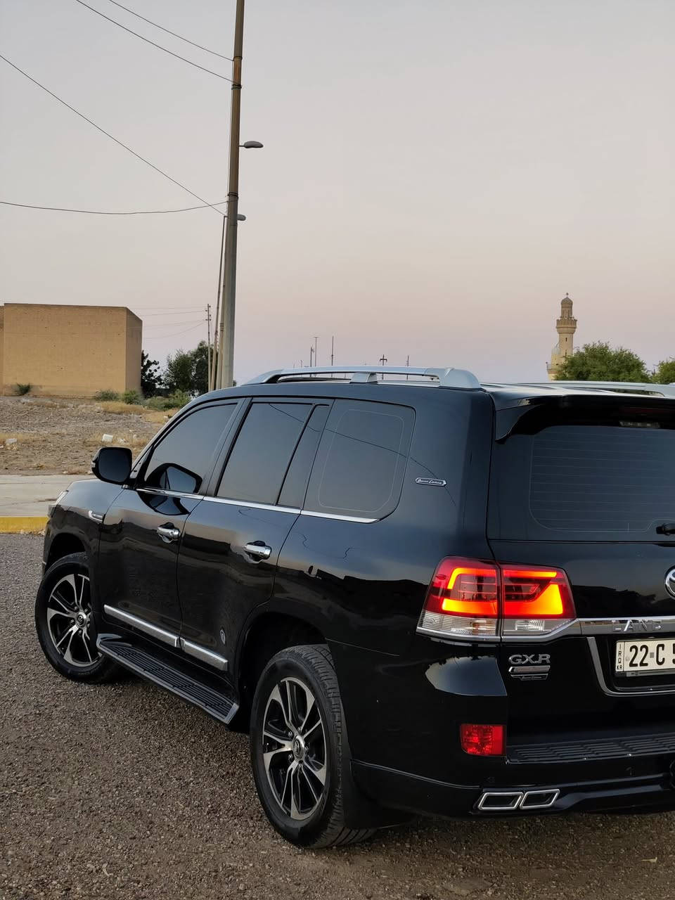 السـلام عليـكم
لاندكـروز 2019 GXR سـاز باب اول
رقـم اربيـل بأسمـي
مغلفـة PPF بالكـامل
بيهـا كتـاب تضليل 80‎%‎ جديـد
السيارة كفالة من الصبغ والتبديل والفتح فقـط بيها بارد بسيط جداً بالقبق مال جنطة شبر تقريباً
ماشيـة 99 الف حقيقي
المواصفـات:
4 كامرات
عدادات ليزرية
كشنات الامامية كهرباء
4كامرات ويا الاشارة
جنطـة كهربـاء
شاشات خلفية ضوئيـة
شاحـن وايرلـيس
تشغيـل عن بعـد
ثلاجـة + دبـل ماوس +حساسات امامي خلفـي +فتحة+4 بصمات
السيارة جديدة جداً ع وضع الشركـة 
السعــر : 487 وبيهـا مجال 
للاتصـال : ***********
