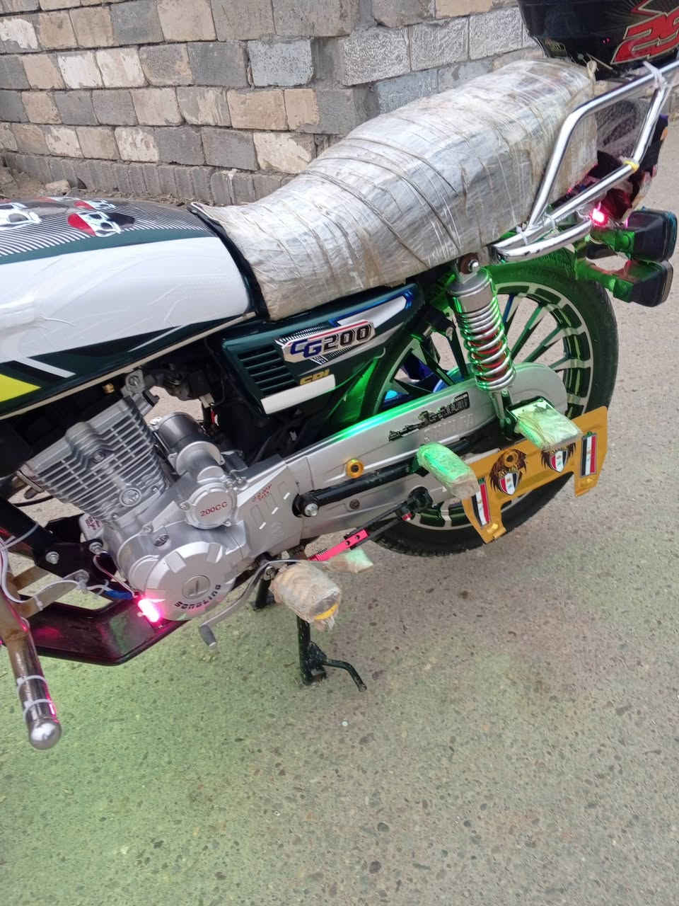 دراجة نارية نوع ايراني موديل 25البيع السعر 950بي مجال مكان الخالديه


**إذا كنت صاحب هذا الإعلان وتريد حذفه لأي سبب، رجاءا أرسل رسالة إلى الدعم الفني**