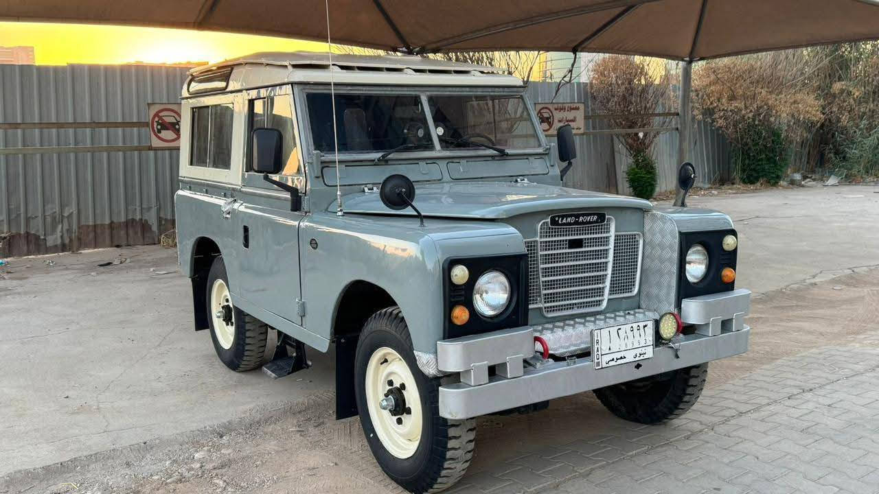 جیب لاند رۆڤەر  1975 
(رەقەم-سەنەوی-بەناوی خۆمانەوەیە) 
بەناوکردن بەشەرت
 پێنج تایەی نوێیە
گێر و مەکینە و ئەکسل بەشەرت 

سعر لە کۆمێنت داوابکە ڕاستەخۆ بۆت دیت 📩 

سەیارەکە زۆر جوانەو مەسرەفێکی باشی لێکراوە هیچ مەسرەفێکی تێدا نییە

ژمارەی خاوەنی 
***********
