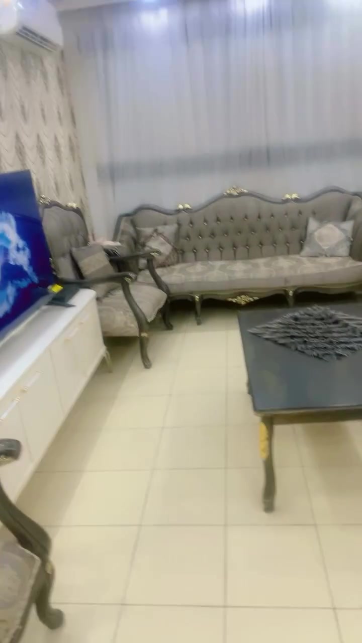 تخم مع طبلات للبيع السعر ٦٥٠مع اضرار بسيطه


**إذا كنت صاحب هذا الإعلان وتريد حذفه لأي سبب، رجاءا أرسل رسالة إلى الدعم الفني**