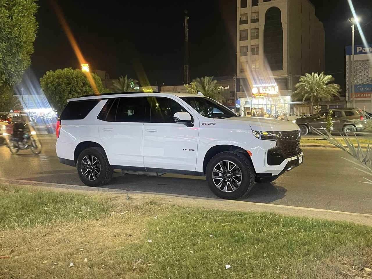 شيفروليت تاهو Z71  2024 ( وارد امريكي )

الموديل :2024 ( امريكي )
اللون : ابيض
العداد :42KM

حجم المحرك : 5300
عدد الاسطوانات : 8 اسطوانات ( 8 سلندر )
المواصفات : 
* دخول ذكي للسياره 4 أبواب ( بصمه )
* المقاعد كهربائية تدفئة و تبريد
* مقصوره الركاب من الجلد الفاخر   + خشب ملكي في الدشبول والابواب
* شاحن وايرلس لاسلكي
* نظام الرؤيه : 5 كامرات رؤيه شامله ( BIRD VIEW )
* نظام التعليق مستقل
* كشنات ميموري خزن
* نظام الصوت BOSE
* دوسات  + اناره اشارة ترحيب
* نظام سحب مقطوره تحكم كامل 
السيارة رقم بغداد الدولي بسمي تحويل

رقم الهاتف ***********
السعر 540 مكاني كربلاء
