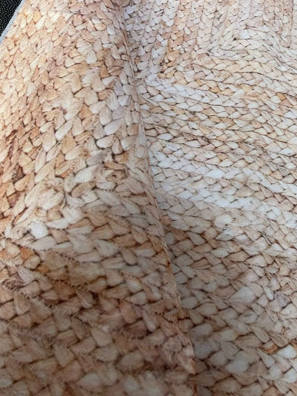 مفارش ارضية تشبه ال 3d بس احسن منهه
كل صوره مكتوب بيهه سعر والقياسات
المفارش كلها جديدة مو مستعمله
يوجد توصيل جميع المحافضات 
المفارش الوانهه حلوه والخامه مالتهه حلوه بس تصوير ضالمهن

شلع كلهن ٥٠


**إذا كنت صاحب هذا الإعلان وتريد حذفه لأي سبب، رجاءا أرسل رسالة إلى الدعم الفني**