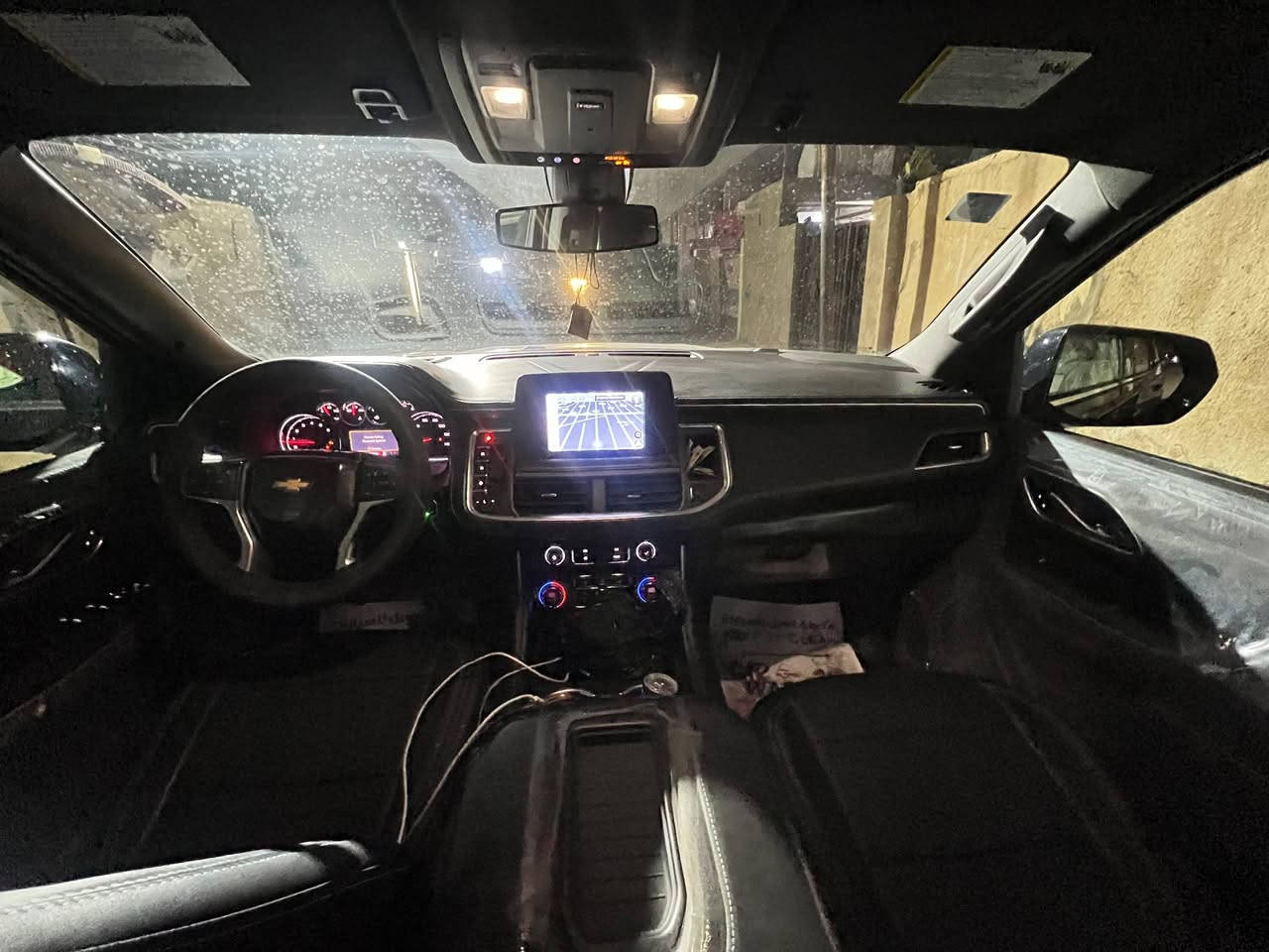 بسم الله الرحمن الرحيم "" تاهو بوليسي موديل 2021 / رقم بغداد الانكليزي الحديث/ سنوية ب اسمي تحويل ثاني يوم
كعدة vip كشنات منفصل مكينة 8V / 5300 كفاله مكينه وكير
اللون / اسود غير محدد 
امريكي  كشنات جلد مدوشم VIP 
حادث جاملغ خلفي ايمن + صبغ نصف الجنطة
ماشيه /140 الف 
السعر /380$ وبيها مجال للاستفسار الاتصال على الرقم /***********
سيارة ماتعبك كاملة مكملة 🚀🖤
