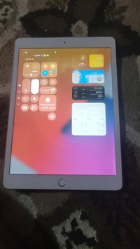 ايباد ٨ • ١٢٨ جيجا