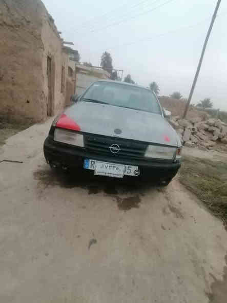 السلام عليكم ورحمه الله وبركاته للبيع اوبل فيكترا فحص صلاح الدين مكرك حجم 20والكشر شوفت العين السعر 15وبيه لأ تصال ***********7
