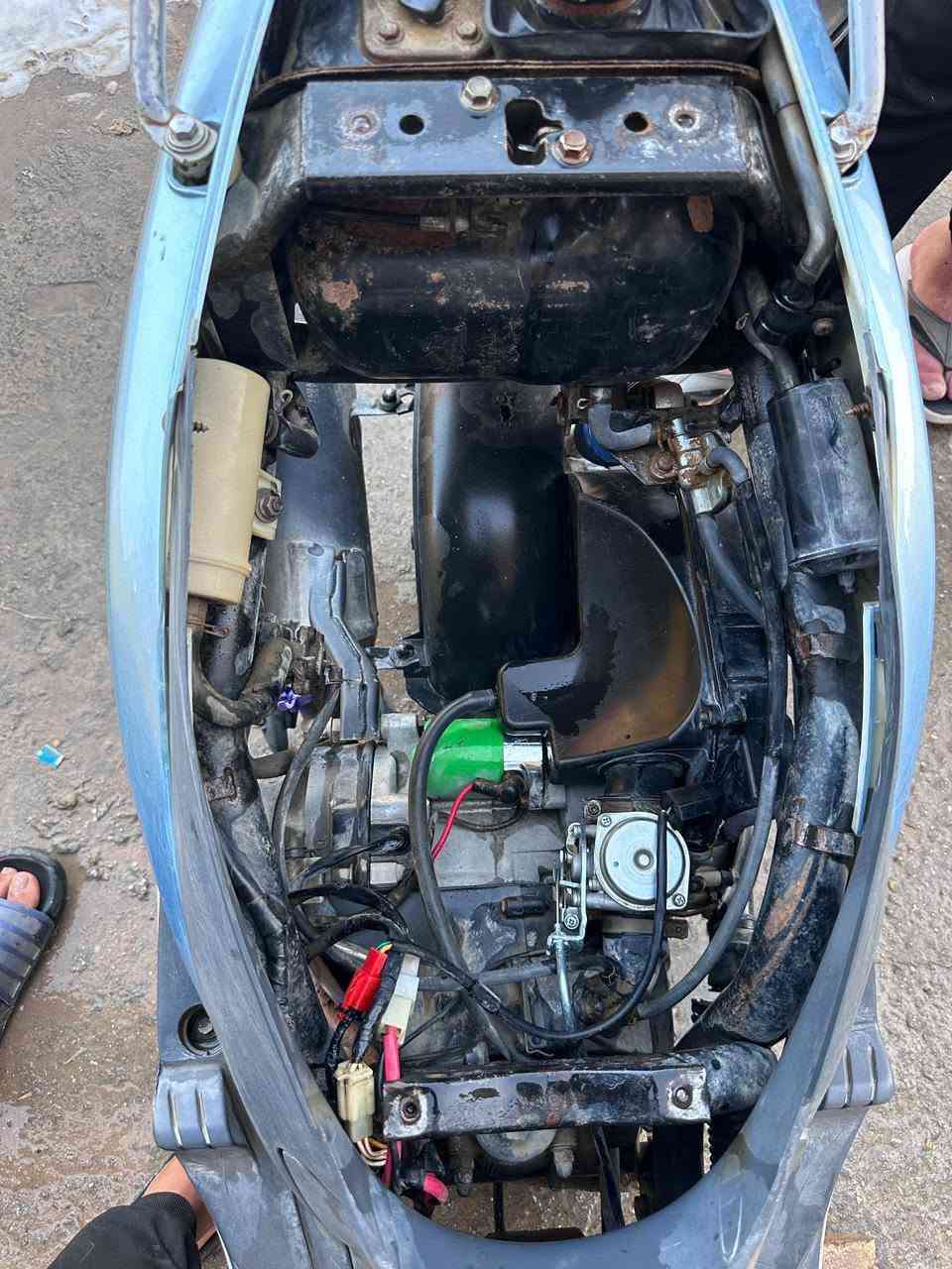 دراجه ماكس منغولي للبيع الدراجه ما عوزه شي فقط بس لايت واشاير وسلف فقط دراجه مكينه مفتوحه بس شرط نعومه فول وشلعة معدل تأكل الكاع  السعر 400 وبيه مجال  حك الجيه أو مراوس باربعه كير اواراق وانطي فرق لو رأس برأس ***********
