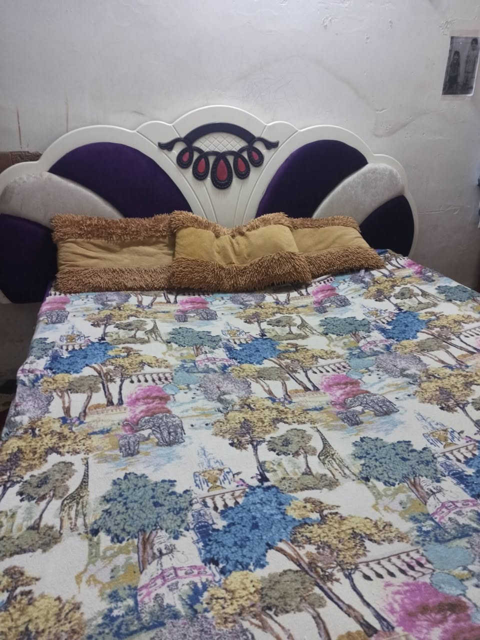 غرفه تركي سعر ٥٥٠ نضافه فول كل ضرر مابيها جديده مكان سماوه *********** يوجد فتح وشد ونقل
