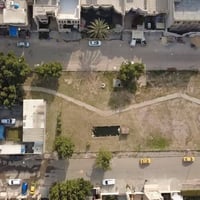 قطعه ارض للبيع 400 — فرصة سكنيه مميزة تباع كامله او نصفين  الواجهة: 16...